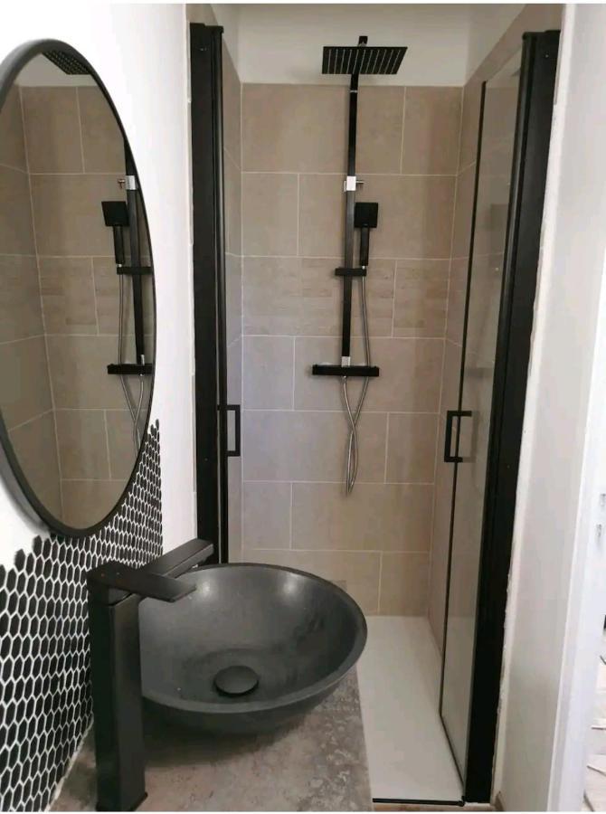 Studio Clim Et Jardin Privatif Proche Plage Mourillon Apartment Тулон Екстериор снимка